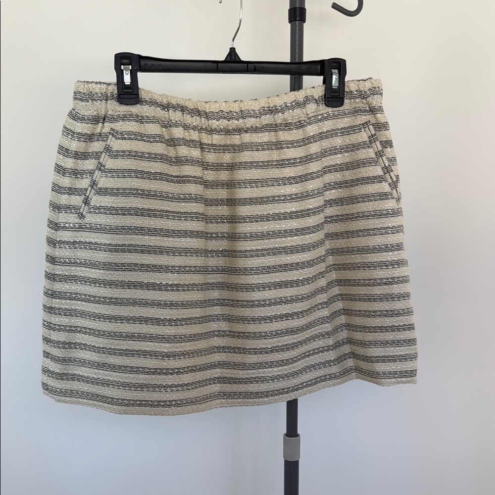 Crown & Ivy Tan and Cream Bubble Mini Skirt